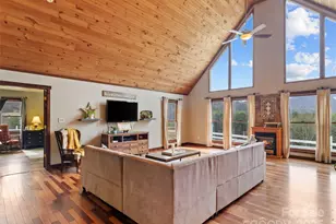 83 Roland St, Burnsville, NC 28714 - Photo 5