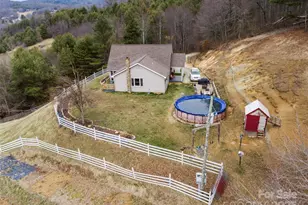 83 Roland St, Burnsville, NC 28714 - Photo 39