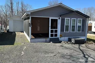 134 Cardinal Ave, New London, NC 28127 - Photo 3