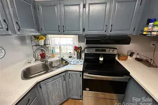 134 Cardinal Ave, New London, NC 28127 - Photo 11