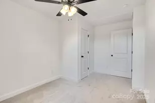 695 S Elm St, Statesville, NC 28677 - Photo 21