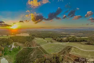 153 Badenyon Pl, Union Grove, NC 28689 - Photo 5