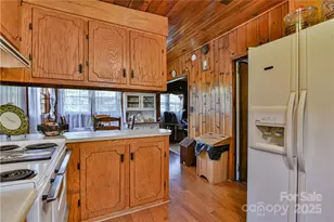 415 Weaverville Rd, Asheville, NC 28804 - Photo 29