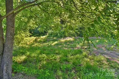 415 Weaverville Road, Asheville, NC 28804 - Photo 15