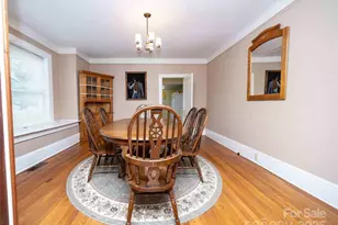 103 E King St, East Flat Rock, NC 28726 - Photo 11