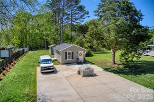 1532 S Point Rd, Belmont, NC 28012 - Photo 31