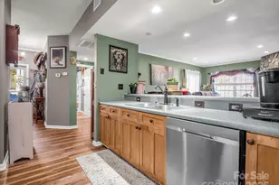 158 Stonecrest Ct, Lake Lure, NC 28746 - Photo 13