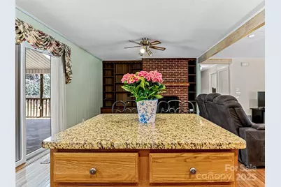 160 Tanglewood Heights, Brevard, NC 28712 - Photo 17