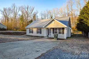 3345 Hunting Wood Ct, Gastonia, NC 28052 - Photo 5