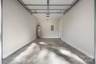 9 Bolton St, Asheville, NC 28806 - Photo 23