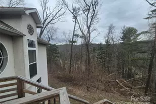 318 Vance Gap Rd, Asheville, NC 28804 - Photo 5