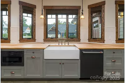 112 Louisa Street, Black Mountain, NC 28711 - Photo 7