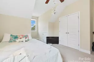 18 Greenwood Fields Dr, Asheville, NC 28804 - Photo 21