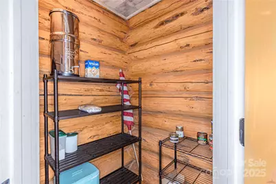 2199 Yellow Fork Trail E, Nebo, NC 28761 - Photo 47