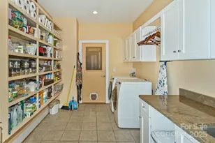 404 Amanda Dr, Mars Hill, NC 28754 - Photo 17