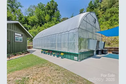 66 Bradley Street, Waynesville, NC 28786 - Photo 5