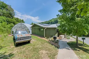 66 Bradley St, Waynesville, NC 28786 - Photo 43