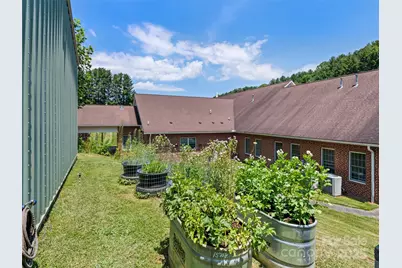 66 Bradley Street, Waynesville, NC 28786 - Photo 29