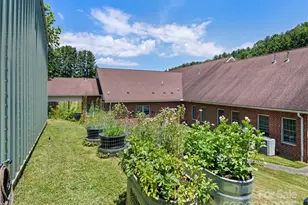 66 Bradley St, Waynesville, NC 28786 - Photo 29