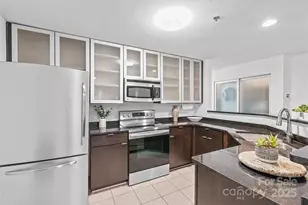 525 N Graham St, Charlotte, NC 28202 - Photo 7