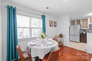 525 N Graham St, Charlotte, NC 28202 - Photo 5