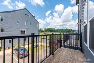 5640 Kingspan Dr, Charlotte, NC 28217 - Photo 3