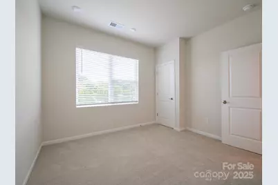 5640 Kingspan Drive, Charlotte, NC 28217 - Photo 15