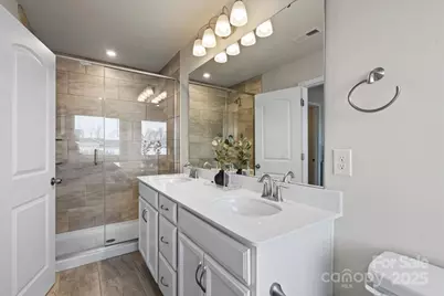 9042 Northfield Crossing Drive, Charlotte, NC 28269 - Photo 17