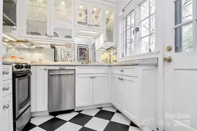 1817 Jameston Drive, Charlotte, NC 28209 - Photo 13