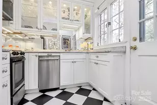 1817 Jameston Dr, Charlotte, NC 28209 - Photo 13