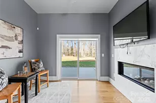 16455 Harbor View Rd, Charlotte, NC 28278 - Photo 9