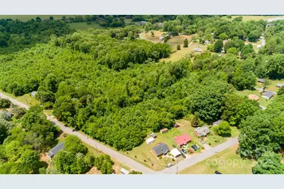 3 Williams Avenue, Statesville, NC 28677 - Photo 5