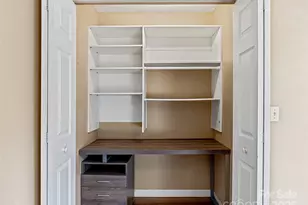 140 Overlook Dr, Flat Rock, NC 28731 - Photo 23