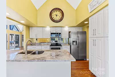 140 Overlook Drive, Flat Rock, NC 28731 - Photo 19