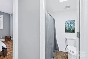 538 N Main St, Hendersonville, NC 28792 - Photo 17