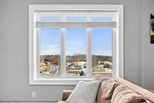 538 N Main St, Hendersonville, NC 28792 - Photo 7