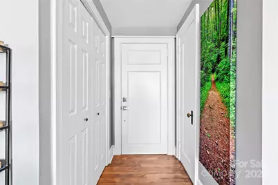 538 N Main Street #519, 518, 520, Hendersonville, NC 28792 - Photo 3