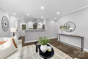 2501 Druid Hls Wy, Charlotte, NC 28206 - Photo 3