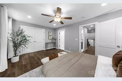 2501 Druid Hills Way, Charlotte, NC 28206 - Photo 9