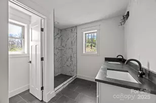 93 Glendale Ave, Asheville, NC 28803 - Photo 19