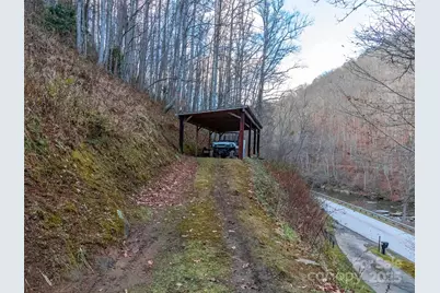 12982 US Hwy 19W None, Burnsville, NC 28714 - Photo 31