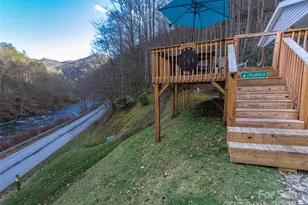 12982 US Hwy 19W None, Burnsville, NC 28714 - Photo 11