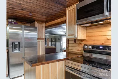 12982 US Hwy 19W None, Burnsville, NC 28714 - Photo 15