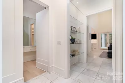 1665 Sterling Road, Charlotte, NC 28209 - Photo 19