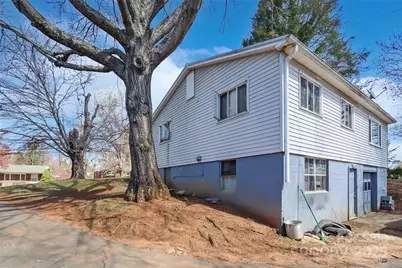 28 Deaverview Road, Asheville, NC 28806 - Photo 3