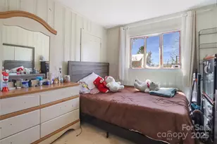 28 Deaverview Rd, Asheville, NC 28806 - Photo 11