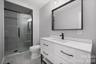 306 7th St Pl NE, Conover, NC 28613 - Photo 13