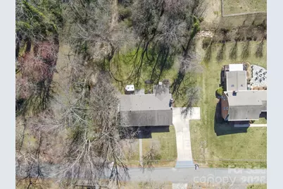 306 7th Street Place NE, Conover, NC 28613 - Photo 33