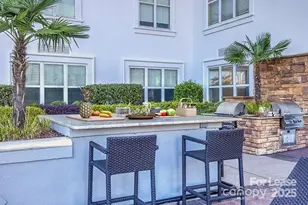 909 Camden Grandview Rd, Charlotte, NC 28202 - Photo 3