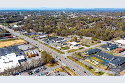 533 7th Avenue Place SW, Hickory, NC 28602 - Photo 15